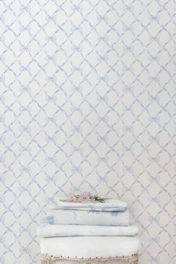 LoveShackFancy Baby Bow Wallpaper