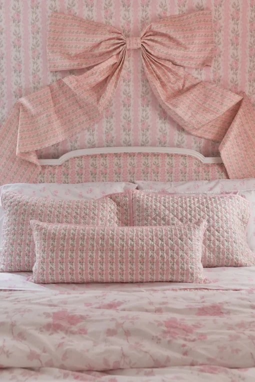 LoveShackFancy Blooming Heirloom Wallpaper