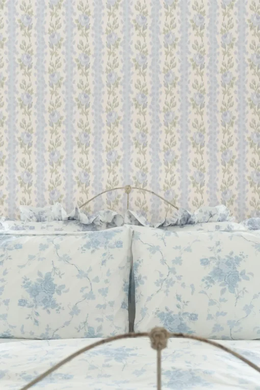 LoveShackFancy Blooming Heirloom Wallpaper